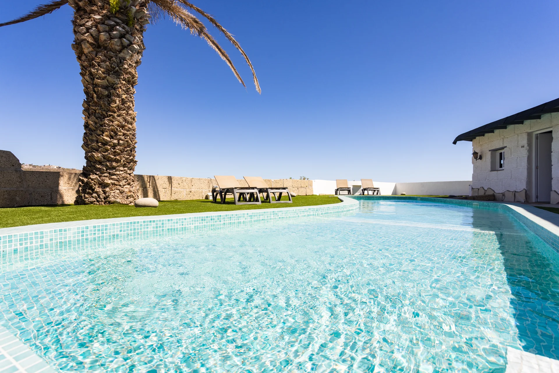 Oasis Tenerife interior view
